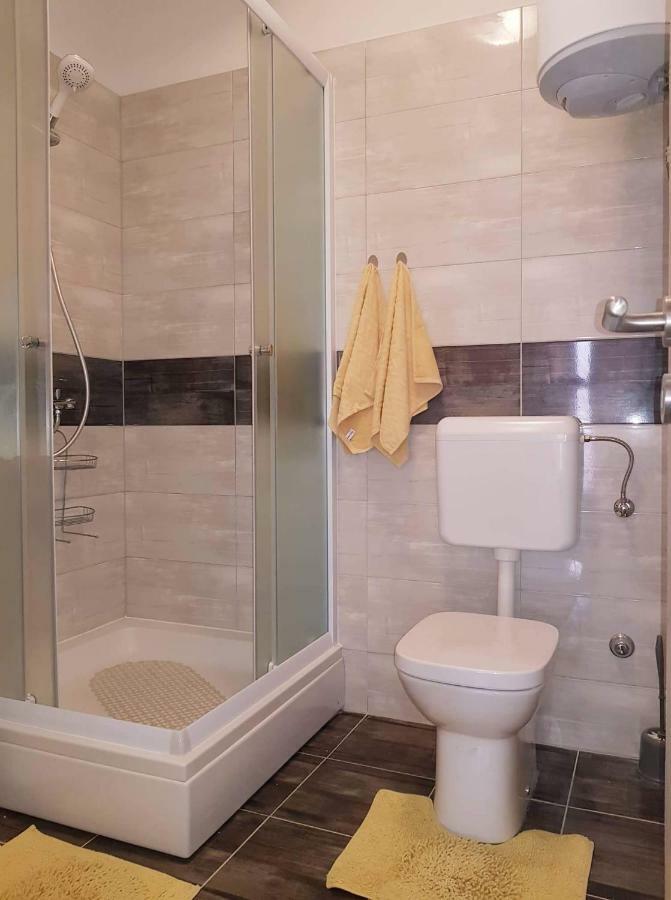 Apartmani Luce I Miho Nin Εξωτερικό φωτογραφία