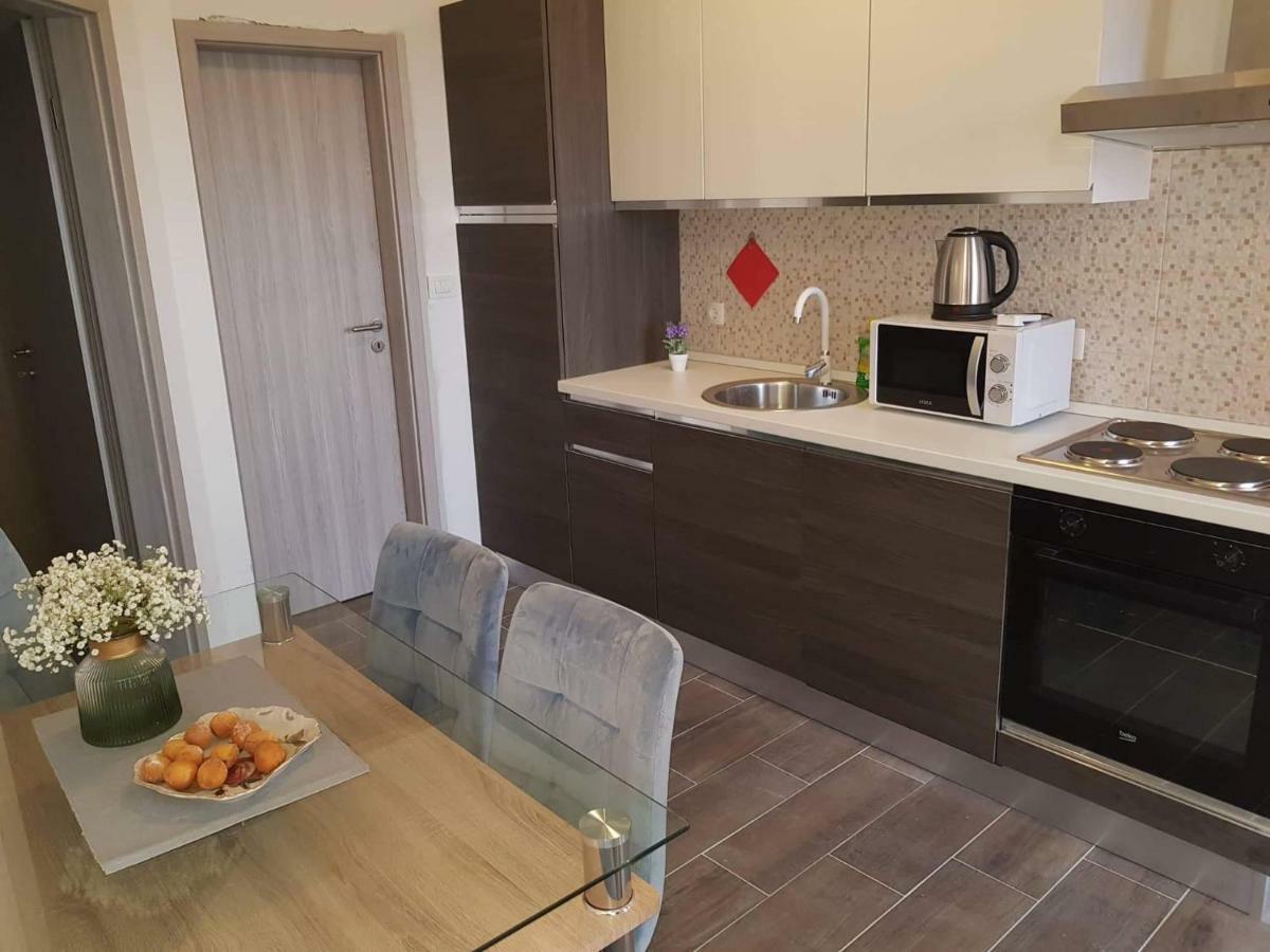 Apartmani Luce I Miho Nin Εξωτερικό φωτογραφία